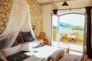 Schlafzimmer mit Bergblick